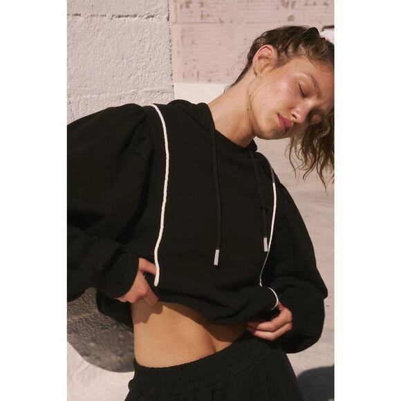 Free People FP Movement Sandstorm Pullover Hoodie XS Black Oversized Cropped - Picture 1 of 16